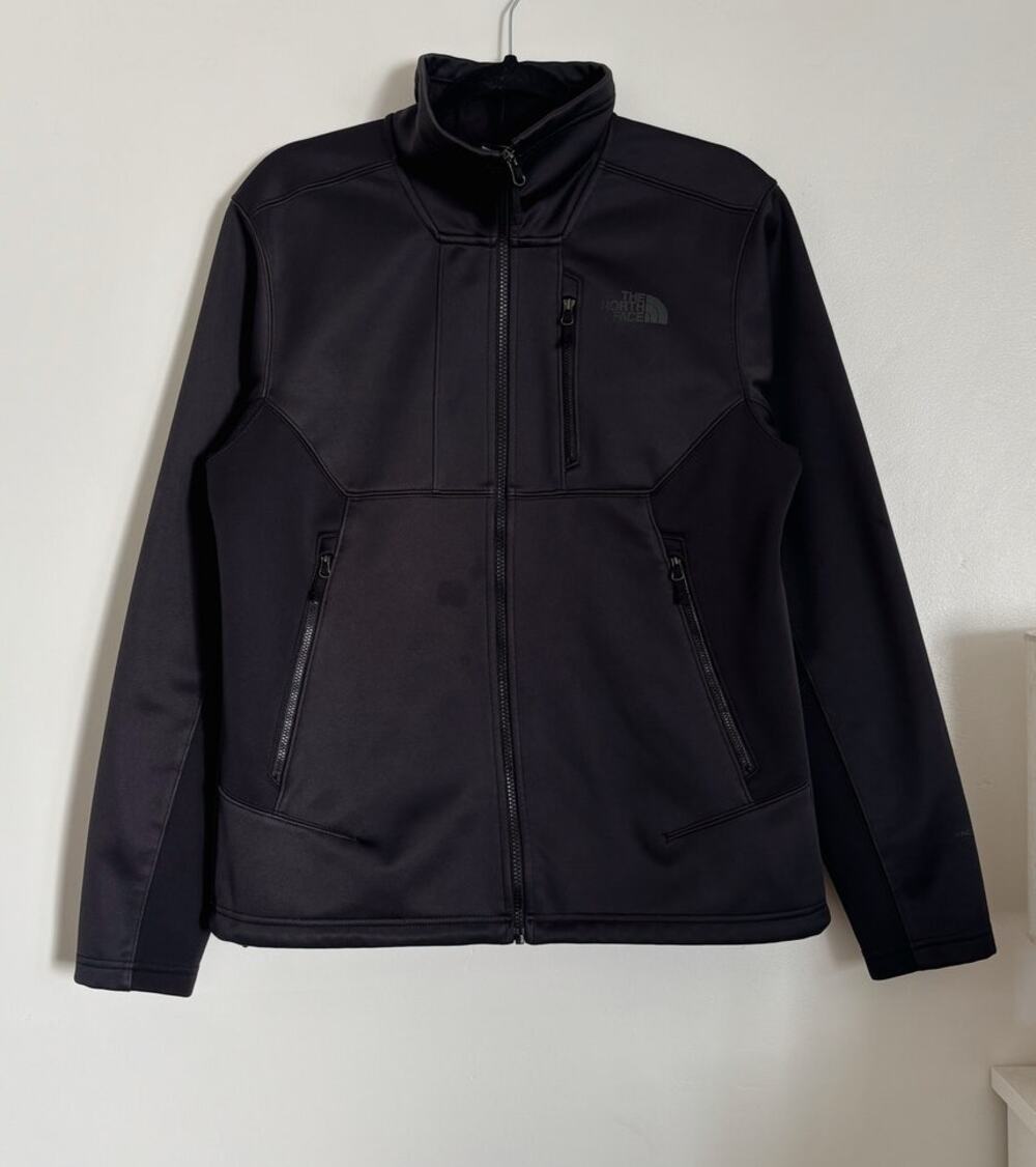 Black Men's The North Face Apex Risor Jacket M